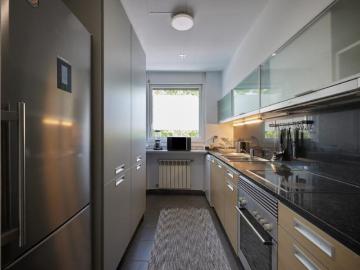 Plaça de Pompeu Fabra, Barcelona, Can Vallhonrat, Barcelona, Cataluña, Cataluña