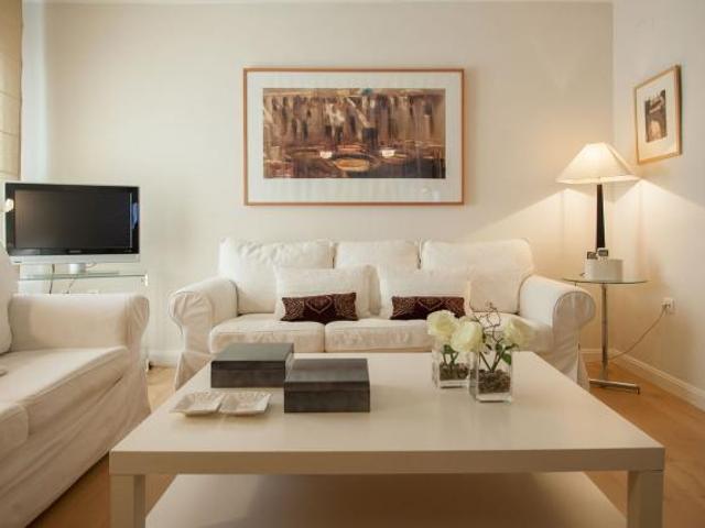 Alquiler 2 Dormitorio Apartamentos Sevilla Sevilla DLS65787137