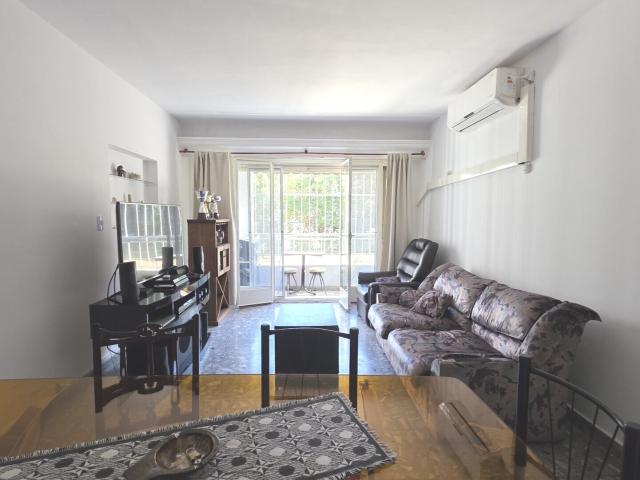 ALQUILER 3 AMBIENTES CON BALCON CORRIDO EN FLORES