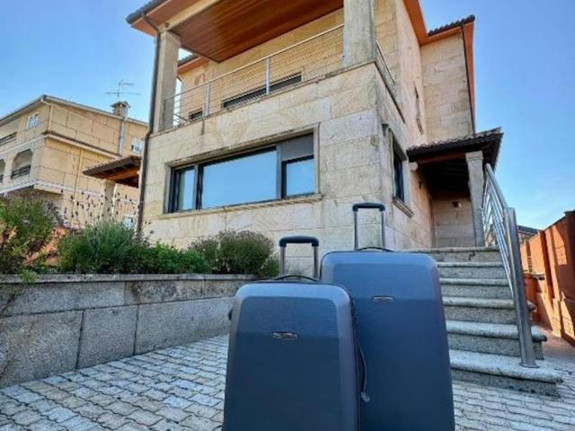 Alquiler 3 Dormitorio Casa Vigo Vigo DLS95634855
