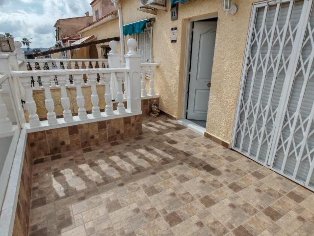 Alquiler 3 Dormitorio Casa La Marina Alicante DS104711606