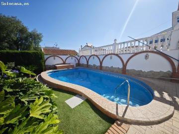ALQUILER TEMPORADA ALHAURIN DE LA TORRE, VILLA INDEPENDIENTE CON PISCINA Y PARKING 3 COCHES