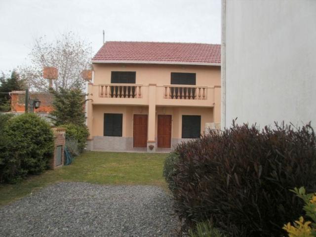 Venta de espectacular Departamento 3 ambientes en Aguas Verdes