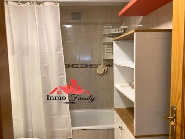 ALQUILER TEMPORAL PISO DE 1 DOR, PISCINA,GARAJE. IDEAL PARA TUS VACACIONES JUNTO AL MAR. CAPACI