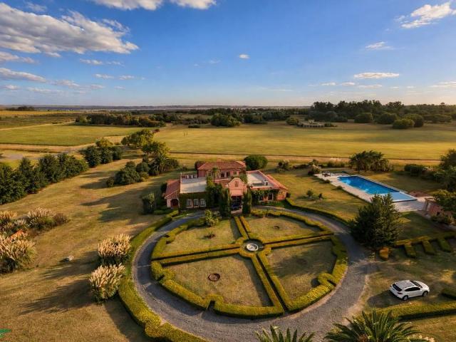 ALQUILER TEMPORARIO CASA DE CAMPO EN SANTA MARIA DE LOBOS POLO CLUB