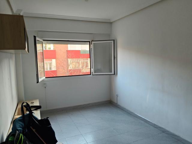 alquiler tres dormitorios sin muebles