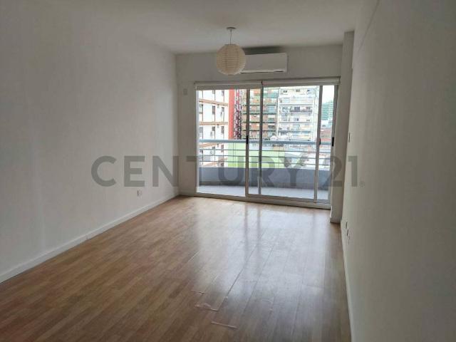 ALQUILER VILLA URQUIZA 2 AMBIENTES CON COCHERA FIJA