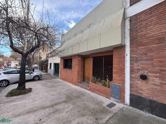 Alquiler vivienda o uso profesional | Entre Av. Cabildo y Av. del Libert