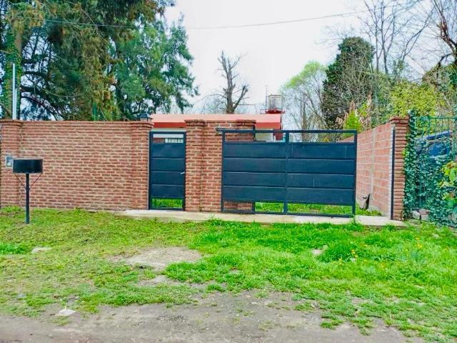 Alquiler y Venta Casa de 2 dormitorios parque barrio Las carolinas, Ingeniero AllanFlorencio Varela