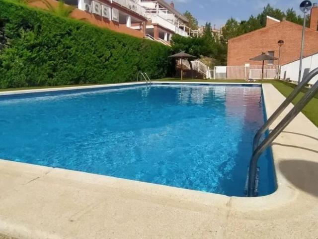 Alquiler Adosado en Altorreal, Altorreal. 1.400 €