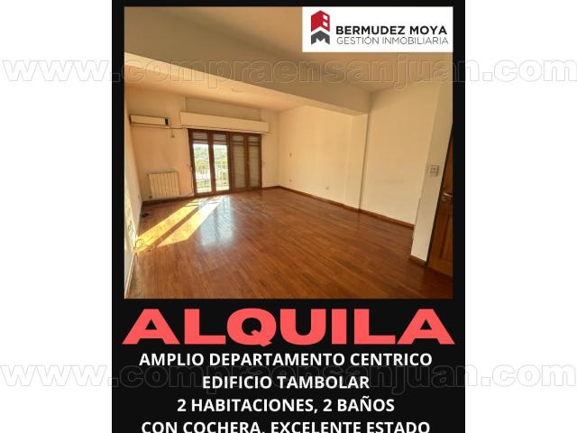 Alquiler. Amplio Departamento En Edificio El Tambolar, 2 Dormitorios, 2 Baños, Living Comedor Grande, Cochera