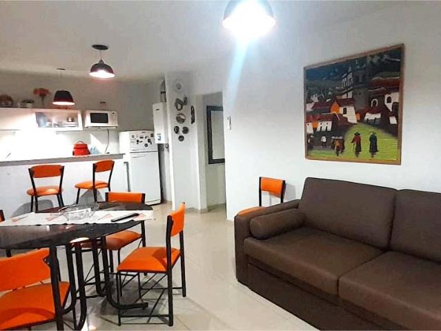 ALQUILER ANUAL DEPARTAMENTO CARLOS PAZ SUPER BIEN UBICADO! AMOBLADO 1D COCHERA ? 50m?
