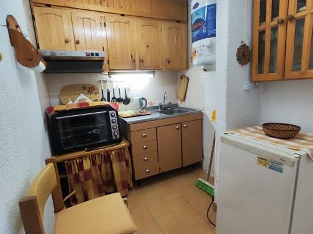 Alquiler ANUAL Monoambiente a 1 cuadra del mar en Costa Azul