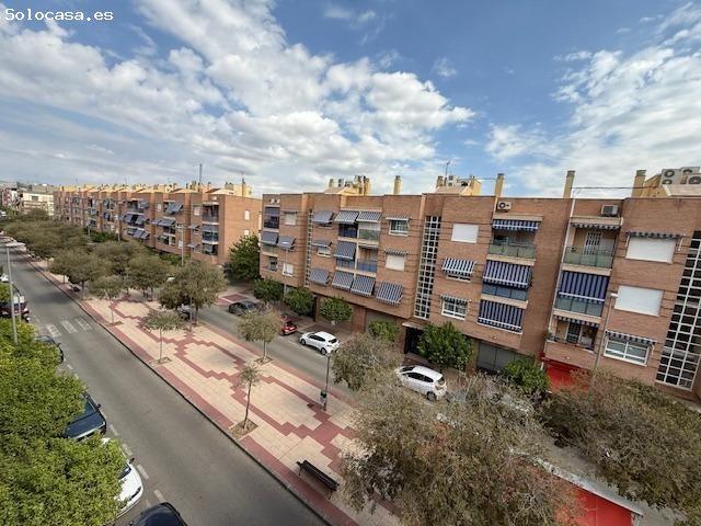 ALQUILER APARTAMENTO ZONA RESTAURANTE EL PATIO, 2 DORMITORIOS, BAÑO Y ASEO, COCINA INDEPENDIENTE, PL
