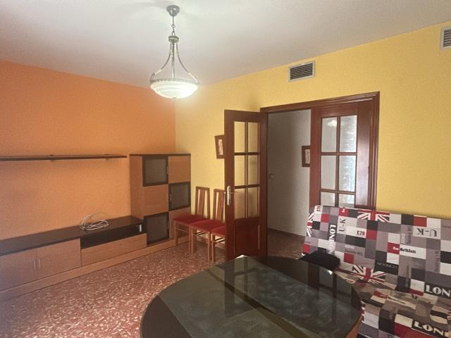 ALQUILER APARTAMENTO AMUEBLADO