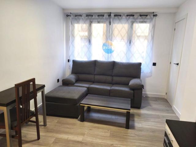 alquiler apartamento en carmelitas, salamanca