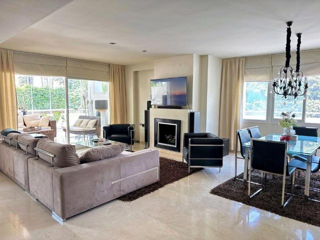 Alquiler Apartamento en Este Golf Río Real, Marbella