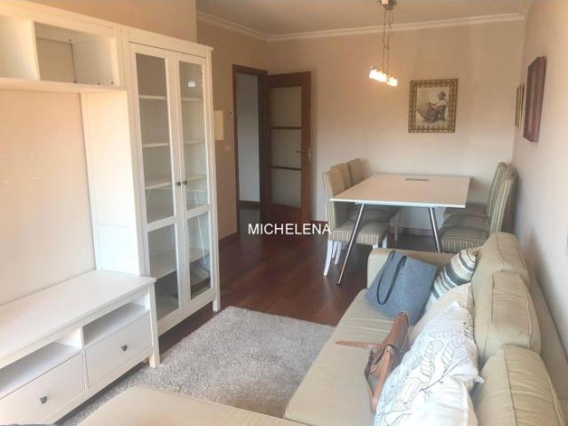 Alquiler apartamento semi amueblado zona El Burgo