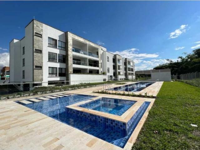 ALQUILER APARTASUITE EXCLUSIVO VIA ARMENIA TEBAIDA