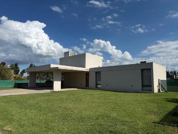 Alquiler Casa a estrenar 2 dormitorios, 200m2, Norte, Fighiera, Rosario | Argenprop