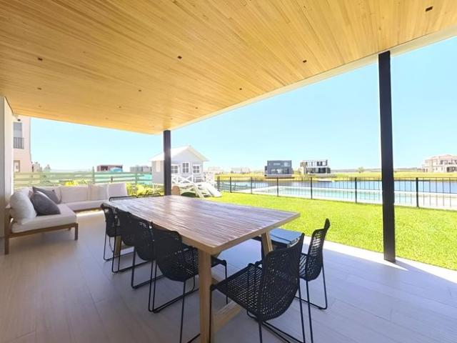 ALQUILER CASA AL LAGO EN COSTAS PUERTOS