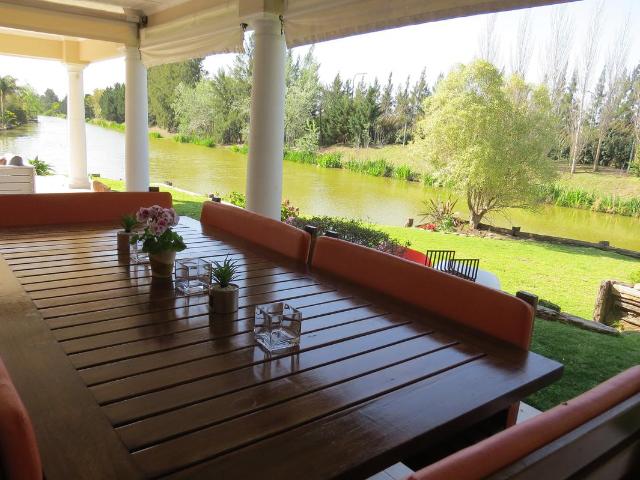 ALQUILER CASA BARRIO BARRANCAS DEL LAGO NORDELTA