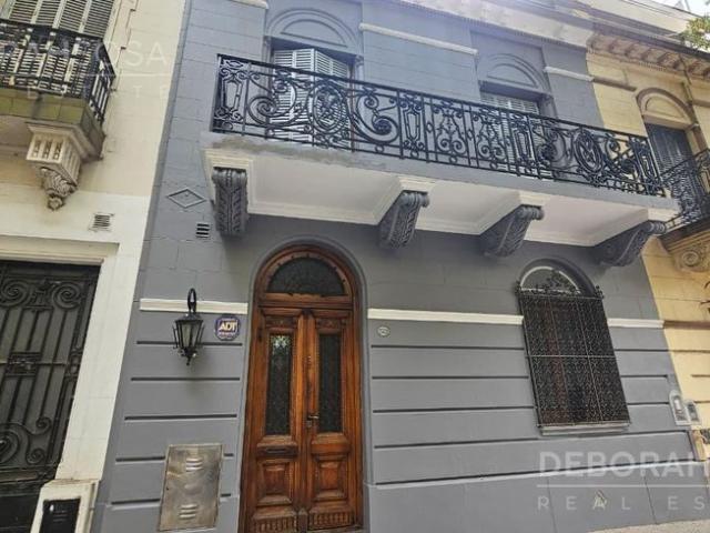 Alquiler Casa de Estilo 5 ambientes con terraza y quincho SOLO COMERCIAL