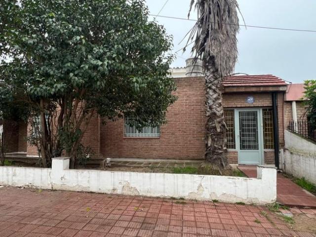 Alquiler Casa de 5 dormitorios en Falucho 134