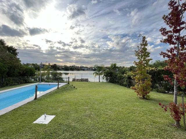 Alquiler Casa en Altamira al agua