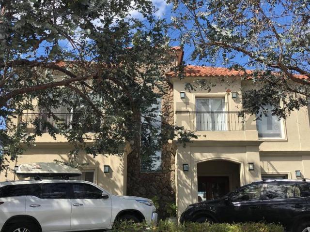 ALQUILER CASA EN BARRIO SAN MARCO VILLANUEVA