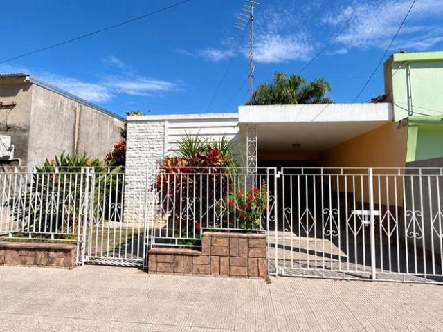 ALQUILER CASA EN SAN CARLOS NORTE