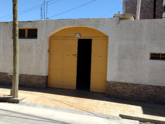Alquiler. Casa Estilo Departamento Grande. 3 Dormitorios. Capital