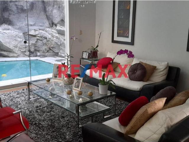 Alquiler Casa Tres Pisos En Sol De La Molina Con Terraza Y Piscina Incluye Minidepartamento