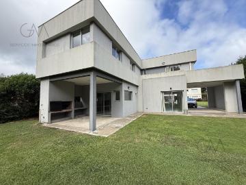 Alquiler Casa 10 años 3 dormitorios, 1 cochera, 220m2, Avenida Jorge Newbery 5000, Mar del Plata | Argenprop
