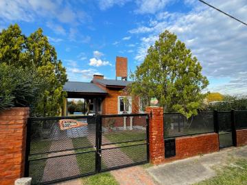 Alquiler Casa 1 dormitorio, 1 cochera, Juana Azurduy 6300, Funes Town | Argenprop