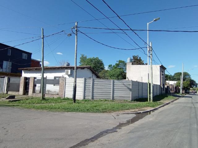 Alquiler Casa 1 dormitorio, Talcahuano 600, Villa De Mayo, Malvinas Argentinas | Argenprop