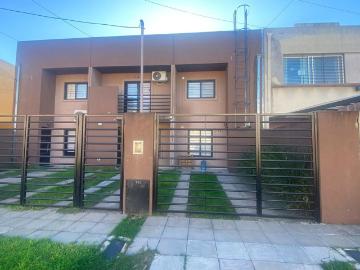 Alquiler Casa 2 dormitorios 10 años, 1 cochera, 90m2, Lafayette 731, Ituzaingo, Buenos Aires | Argenprop