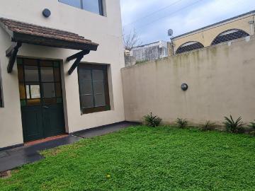 Alquiler Casa 2 dormitorios 10 años, 75m2, 1 cochera, Carlos Casares 1361, Castelar Norte | Argenprop