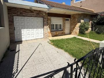 Alquiler Casa 2 dormitorios, 2 cocheras, Roque Saenz Peña 1800, Mar del Plata | Argenprop