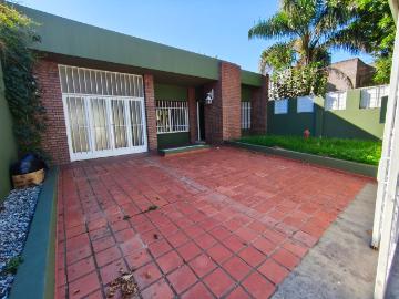 Alquiler Casa 2 dormitorios, 2 cocheras, Sarratea 900, Rosario, Santa Fe | Argenprop