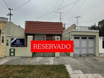 Alquiler Casa 2 dormitorios a estrenar, 2 cocheras, 95m2, Republica Argentina 1000, Lanus | Argenprop