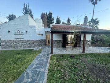 Alquiler Casa 30 años 3 dormitorios, 80m2, 1 cochera, Puerto Bermejo 100, Las Lajas Country Club | Argenprop