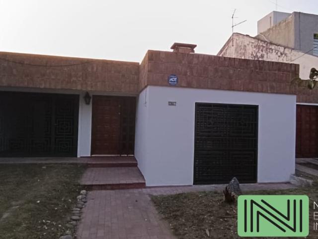 ALQUILER CASA 3 DORM. URCA