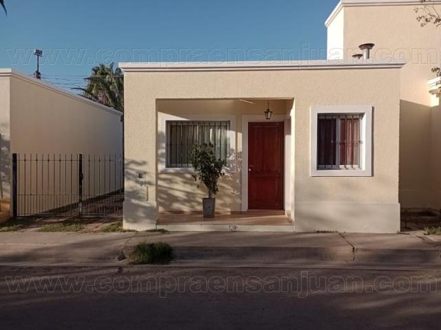 Alquiler. Casa 3 Dorm. Rivadavia, En Barrio Privado