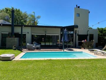 Alquiler Casa 3 dormitorios, 3 cocheras, 160m2, Solares Del Carmen Lote 26, Solares Del Carmen | Argenprop