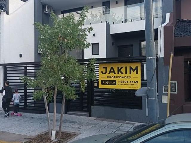 Alquiler Casa 3 dormitorios, 121m2, Norte, Cuenca 4800, Villa Pueyrredon | Argenprop