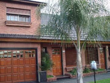 Alquiler Casa 3 dormitorios 20 años, 110m2, 1 cochera, Almafuerte 1329, Villa Luzuriaga, Buenos Aires | Argenprop