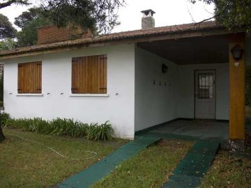 Alquiler Casa 3 dormitorios, 2 cocheras, Tritones 100, Pinamar, Buenos Aires | Argenprop