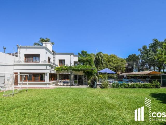 Alquiler Casa 3 dormitorios con amplio jardín y piscina Fisherton Rosario