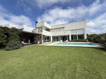 Alquiler Casa 3 dormitorios a estrenar, 2 cocheras, 280m2, Arenas del Sur, Buenos Aires | Argenprop